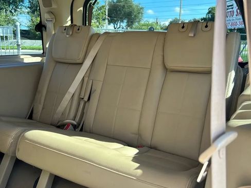 Used 2009 Lincoln Navigator 4WD image 11