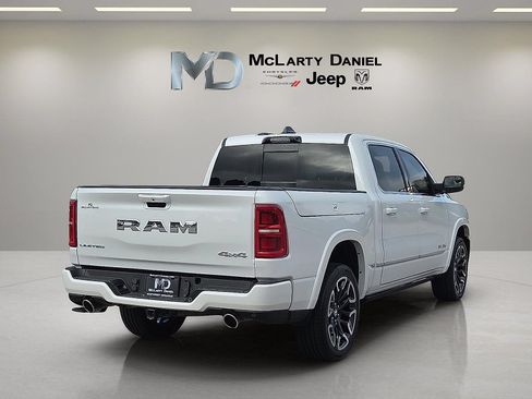Used 2025 RAM 1500 Limited AWD/4WD image 5