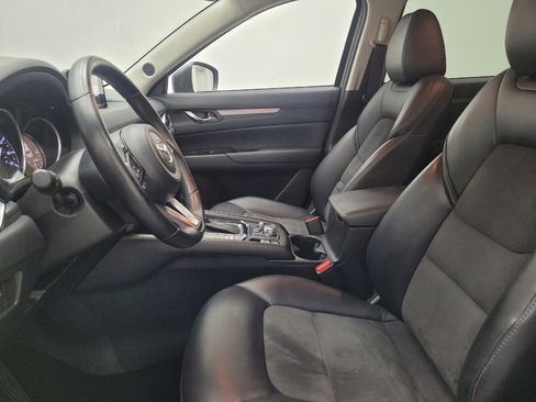 Used 2018 MAZDA CX-5 Touring w/ Preferred Equipment Package image 17