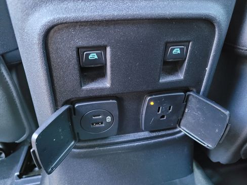 Used 2024 Ford Bronco Big Bend w/ Sasquatch Package image 14