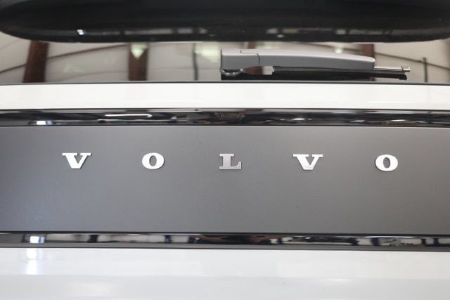 Used 2026 Volvo EX30 Cross Country Ultra w/ Protection Package Premier AWD/4WD image 15