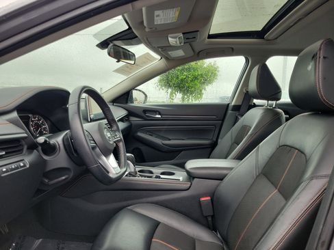 Certified 2020 Nissan Altima 2.5 SR w/ Premium Package FWD image 15
