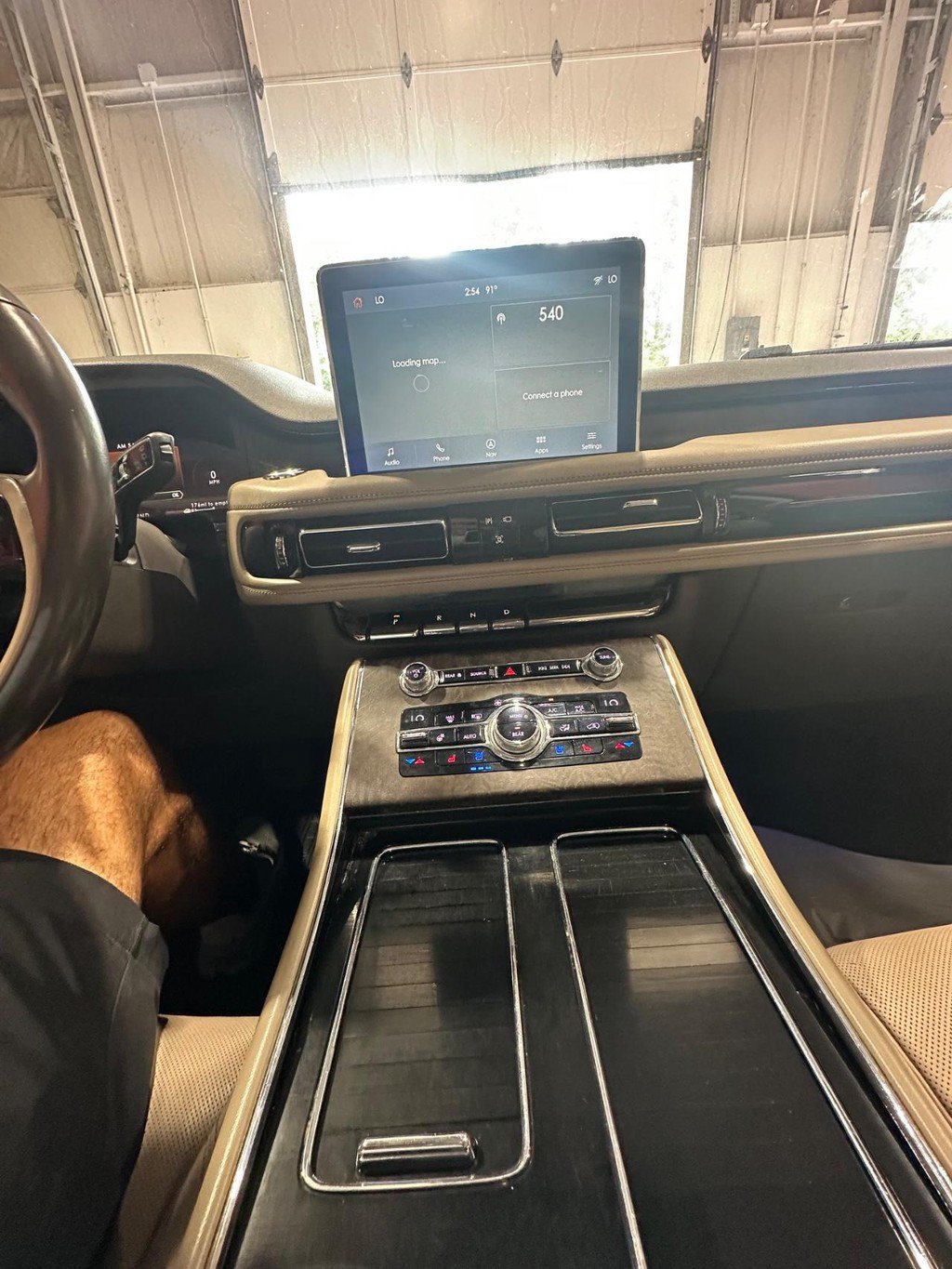 Used 2020 Lincoln Aviator Reserve w/ Equipment Group 202A AWD/4WD image 24