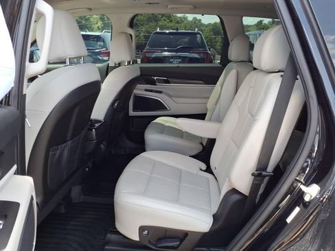 Used 2021 Kia Telluride SX w/ Nightfall Edition Package AWD/4WD image 13