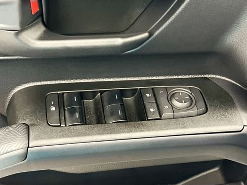 Used 2026 Toyota 4Runner SR5 AWD/4WD image 16