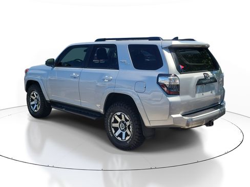 Used 2023 Toyota 4Runner TRD Off-Road Premium w/ Off Road Premium Plus Package AWD/4WD image 7