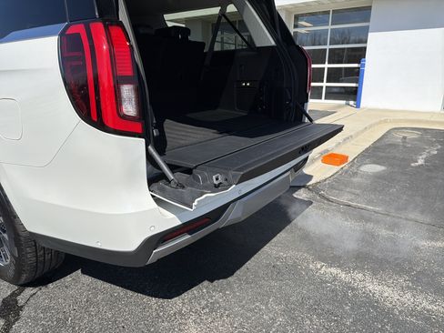 Certified 2025 Ford Expedition Max Platinum AWD/4WD image 17