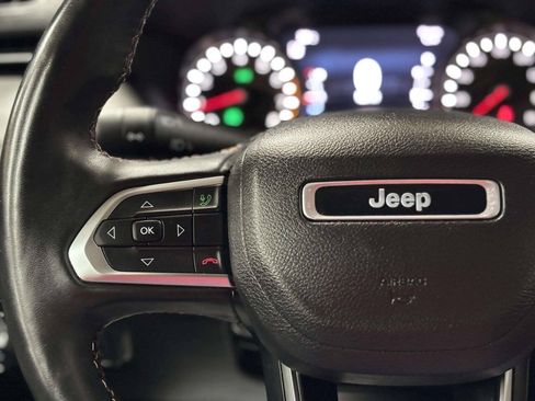 Used 2022 Jeep Compass Limited AWD/4WD image 29