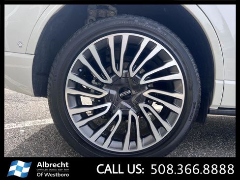 Used 2022 Lincoln Corsair Reserve w/ Equipment Group 201A image 35