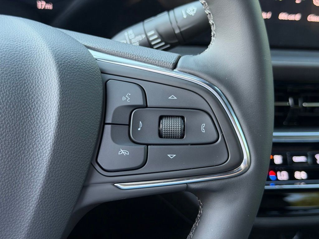 New 2026 Buick Envista Sport Touring FWD image 20