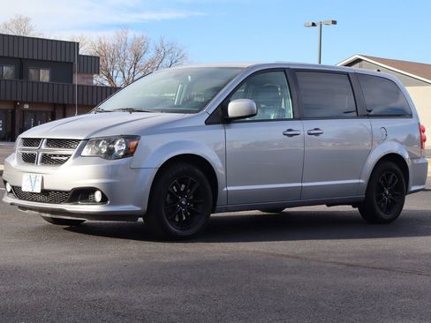 Used 2020 Dodge Grand Caravan GT image 11
