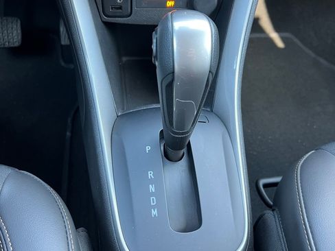 Used 2022 Chevrolet Trax LT w/ Driver Confidence Package image 25