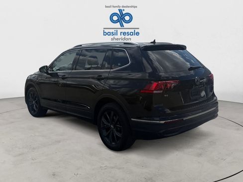 Used 2024 Volkswagen Tiguan SE image 5