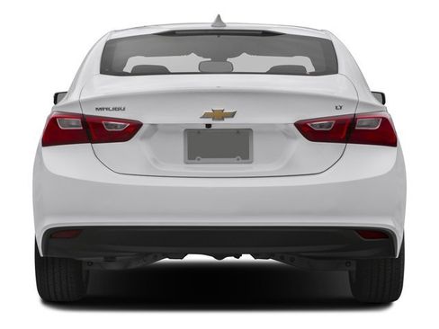 Used 2016 Chevrolet Malibu LT w/ Leather Package image 8