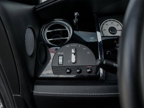 Certified 2020 Rolls-Royce Wraith image 29