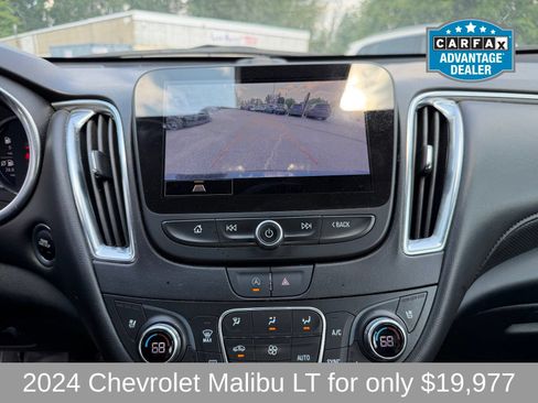 Used 2024 Chevrolet Malibu LT FWD image 14