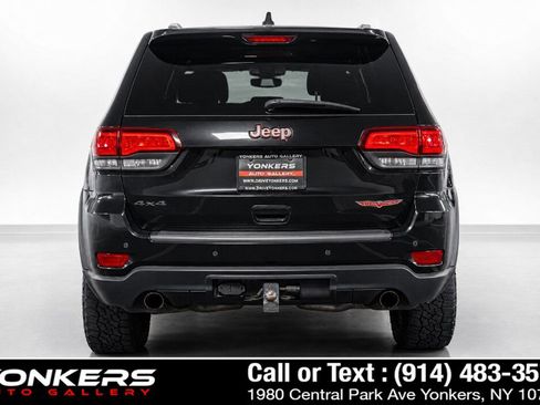 Used 2019 Jeep Grand Cherokee Trailhawk w/ Trailhawk Luxury Group AWD/4WD image 8