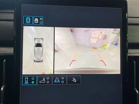 New 2025 GMC Acadia Elevation image 29