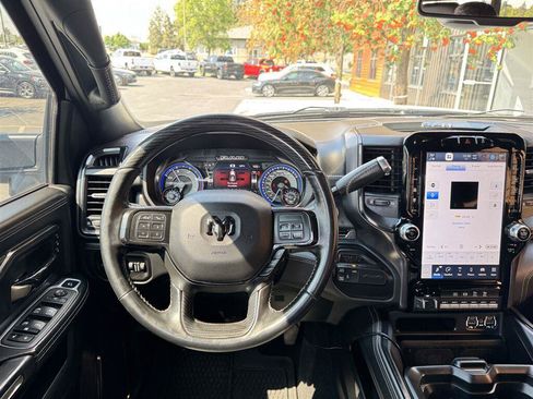 Used 2022 RAM 2500 Limited w/ Night Edition AWD/4WD image 15