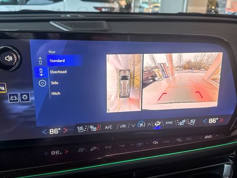 New 2026 Chevrolet Traverse RS image 20