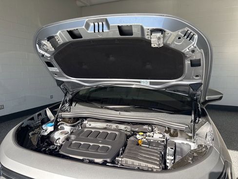 New 2026 Volkswagen Tiguan SE AWD/4WD image 24