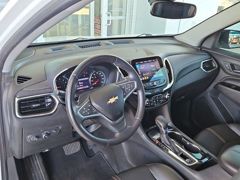 Used 2022 Chevrolet Equinox Premier w/ Redline Edition FWD image 10