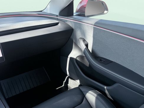 Used 2025 Tesla Model 3 RWD image 55