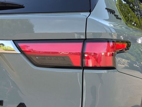 Used 2023 Toyota Sequoia Limited w/ TRD Off-Road Package AWD/4WD image 40