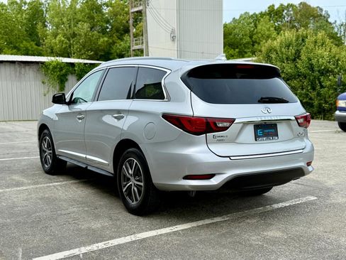 Used 2019 INFINITI QX60 Luxe w/ Essential Package AWD/4WD image 15