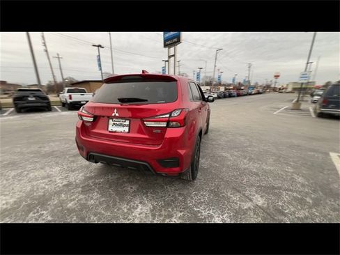 Used 2023 Mitsubishi Outlander Sport LE image 7