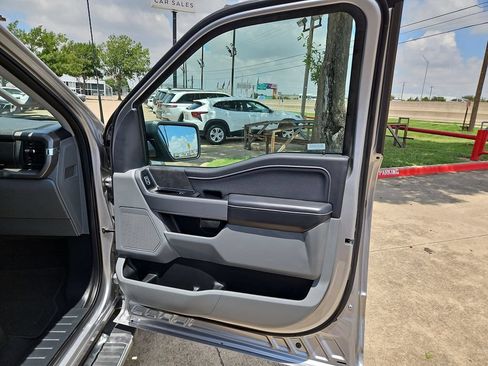 Used 2025 Ford F150 XLT w/ Equipment Group 301A Standard AWD/4WD image 33