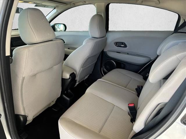 Used 2016 Honda HR-V EX image 10