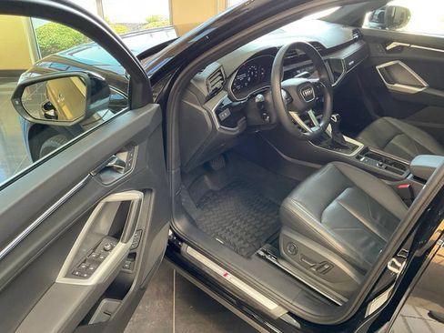 Used 2023 Audi Q3 2.0T Premium Plus w/ Premium Plus Package AWD/4WD image 9