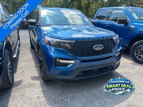 Used 2023 Ford Explorer ST w/ Equipment Group 401A AWD/4WD image 2