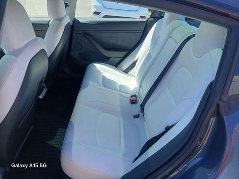 Used 2022 Tesla Model 3 Performance image 13