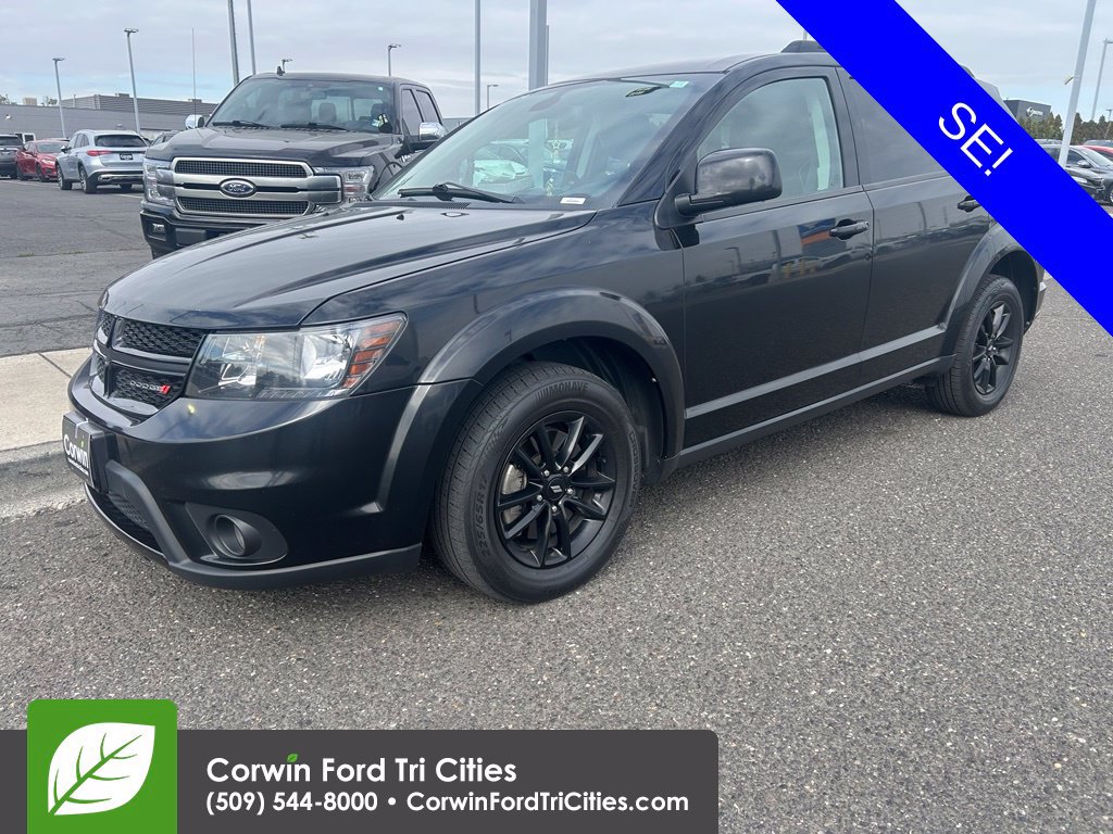 Used 2019 Dodge Journey SE w/ Premium Group FWD image 3