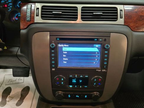 Used 2013 GMC Yukon XL SLT w/ Regional Value Package image 21