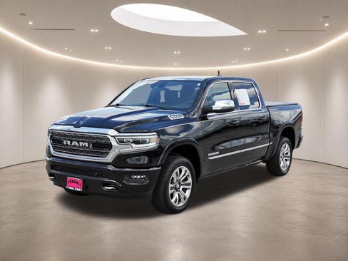 Used 2023 RAM 1500 Limited w/ Body Color Bumper Group AWD/4WD image 3
