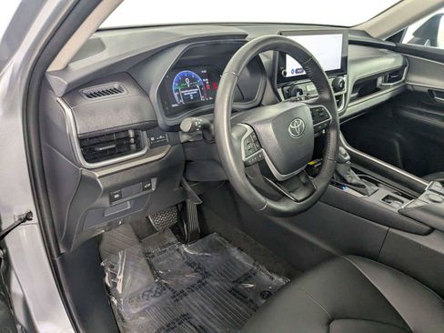 Certified 2026 Toyota Grand Highlander AWD image 13