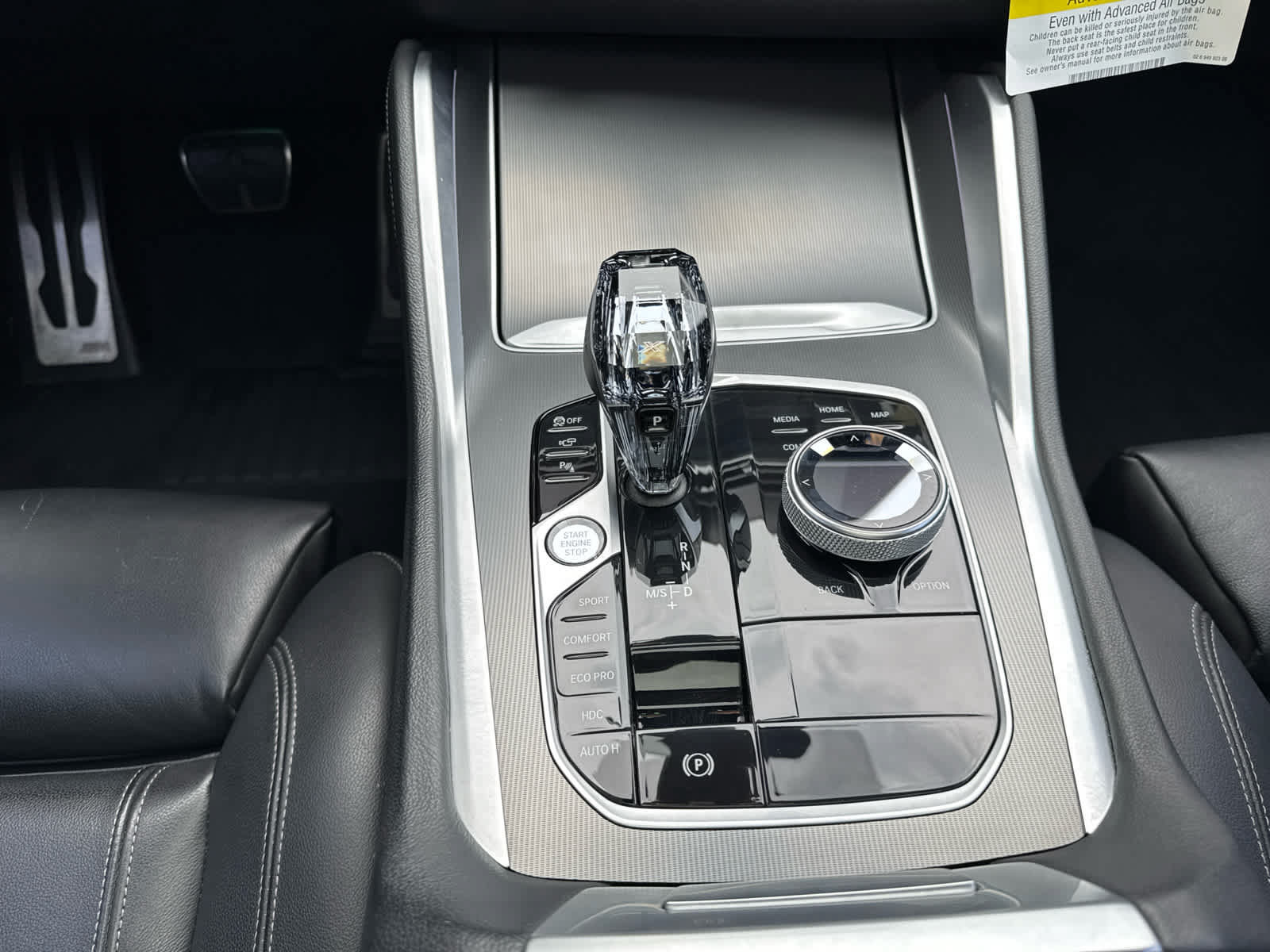 Used 2022 BMW X6 xDrive40i w/ Executive Package AWD/4WD image 17