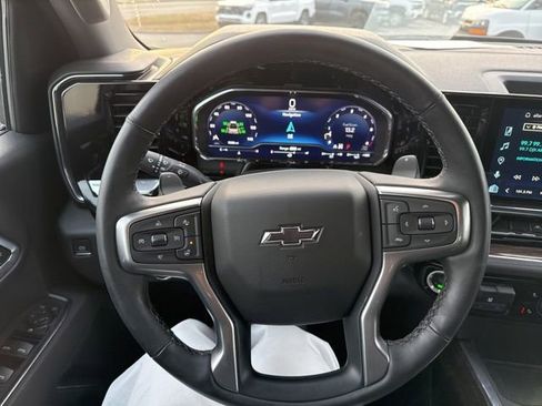 Used 2025 Chevrolet Silverado 1500 RST w/ Dark Appearance Package image 19