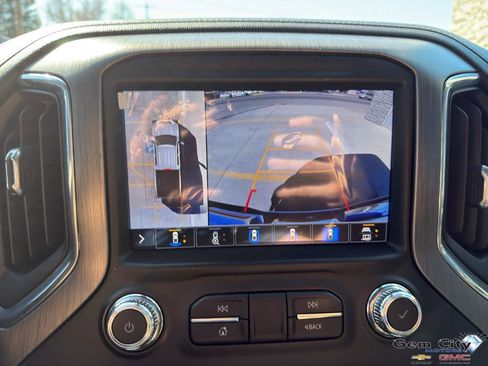 Used 2021 GMC Sierra 2500 Denali w/ Denali Ultimate Package AWD/4WD image 24