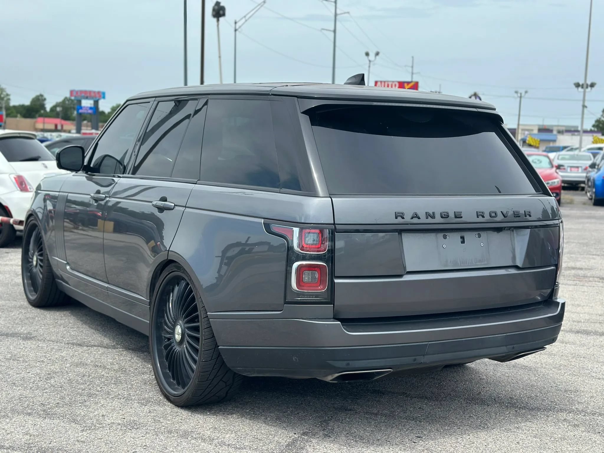 Used 2018 Land Rover Range Rover HSE AWD/4WD image 8