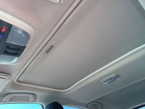 Used 2021 Subaru Crosstrek 2.5i Limited w/ Moonroof Package 1 image 22