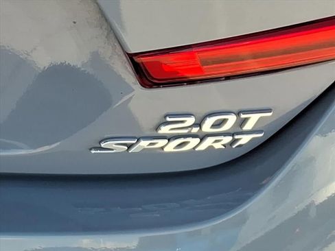 Used 2022 Honda Accord Sport image 10