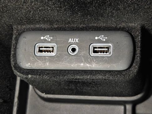 Used 2018 Dodge Charger SXT RWD image 41