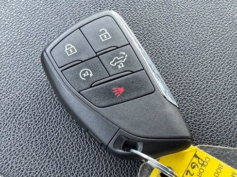 Used 2023 GMC Sierra 1500 Elevation AWD/4WD image 35