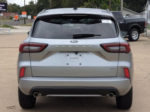 Used 2024 Ford Escape ST-Line w/ Equipment Group 301A image 4