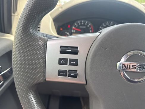 Used 2017 Nissan Frontier SV AWD/4WD image 20