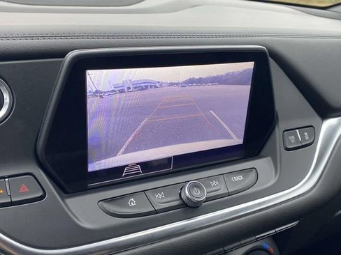 Used 2022 Chevrolet Blazer LT image 20